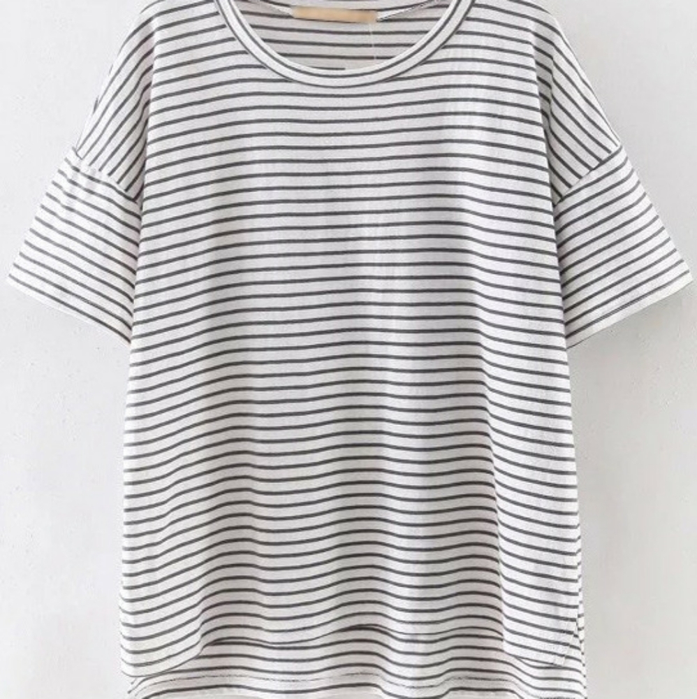 NWT Grey & White Hi Lo Cotton Tee